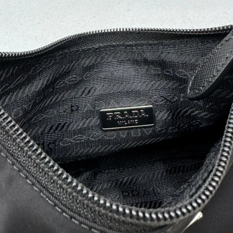 Prada Hobo Bags Premium 55632