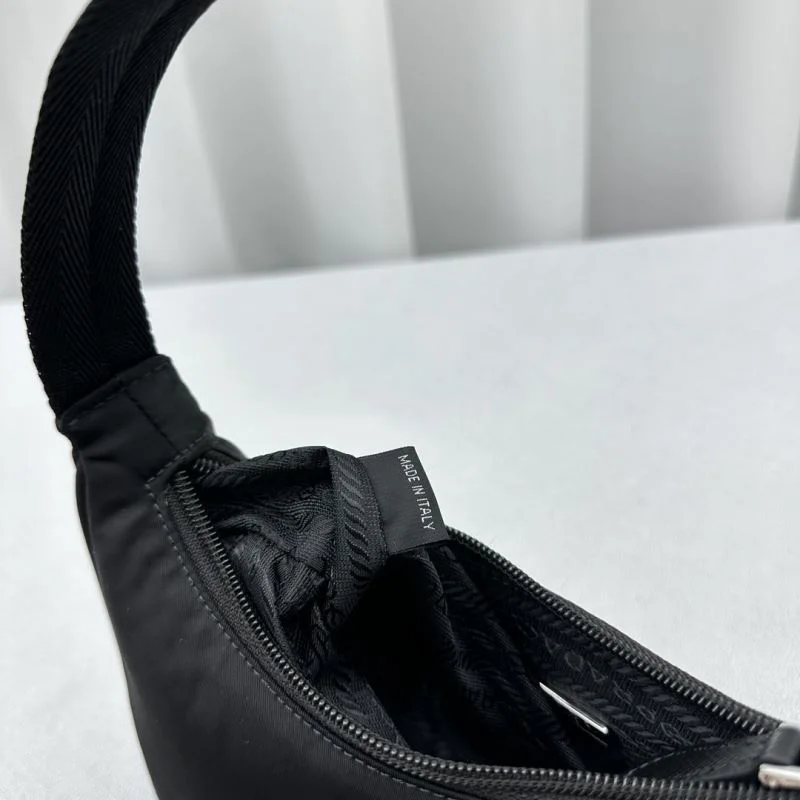 Prada Hobo Bags Premium 55632