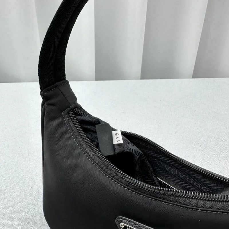 Prada Hobo Bags Premium 55632