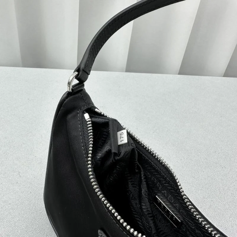 Prada Hobo Bags Chic 55638