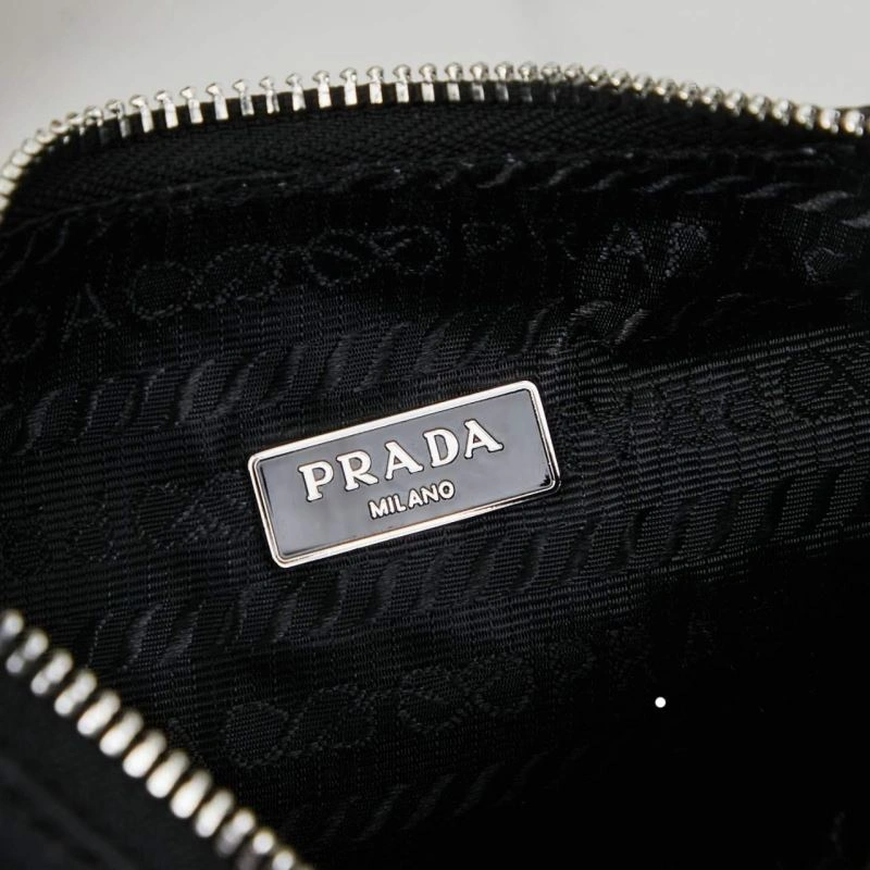 Prada Hobo Bags Versatile 85832