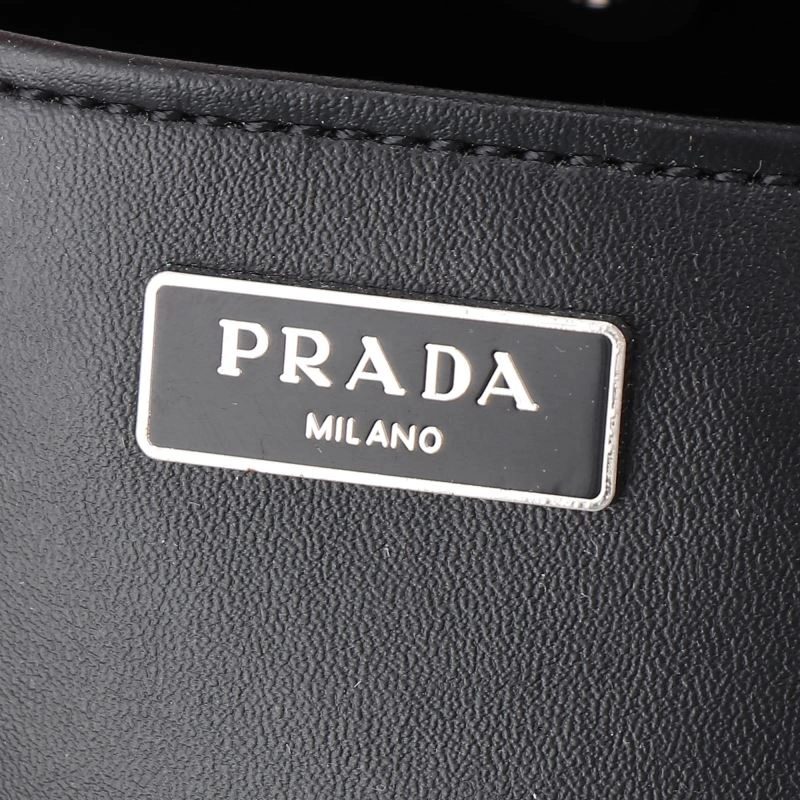 Bold Prada Hobo Bags 85831