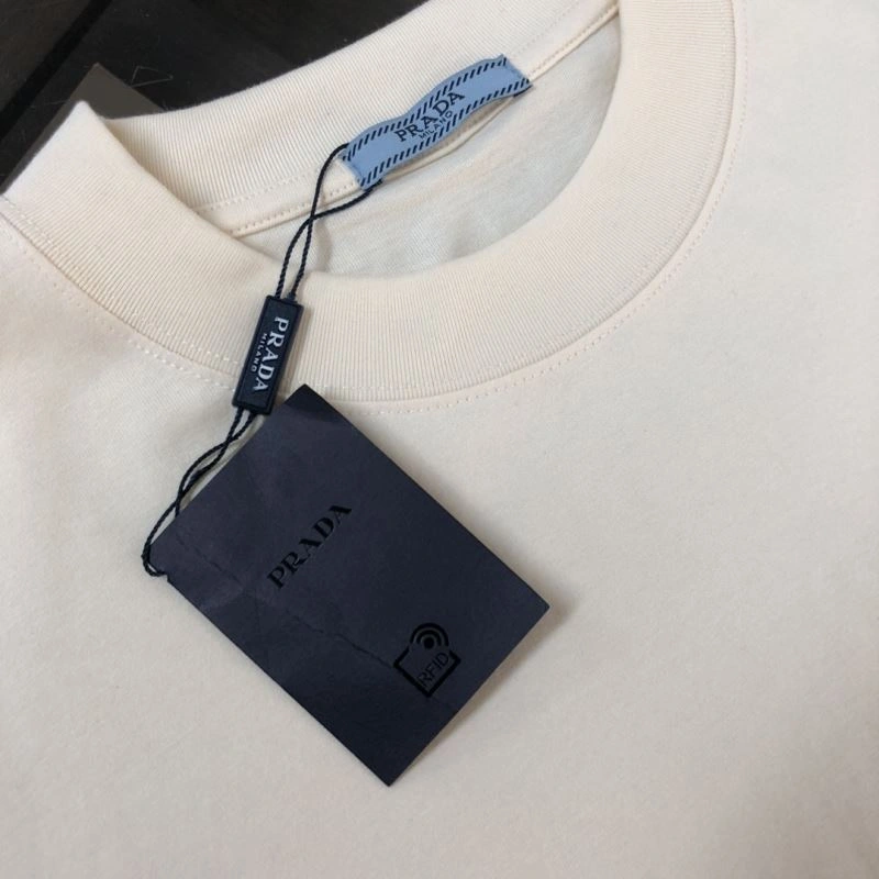 Bold Prada Hoodies 171770