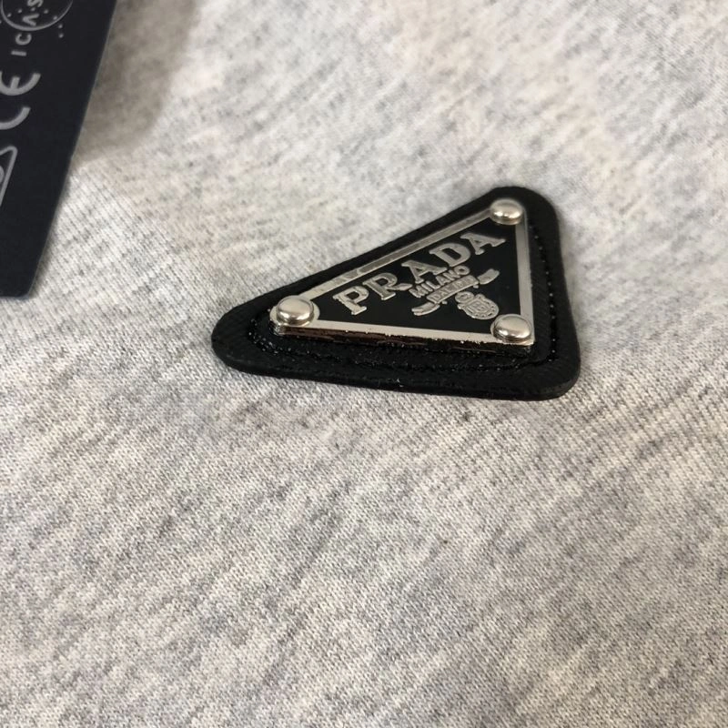 Prada Hoodies Soft 171775