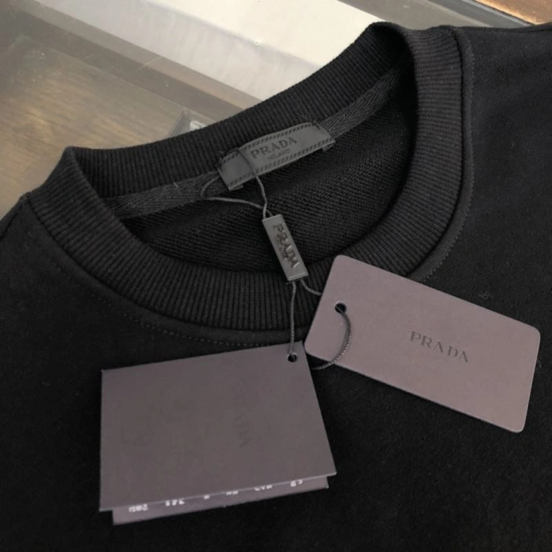 Snug Prada Hoodies 171722