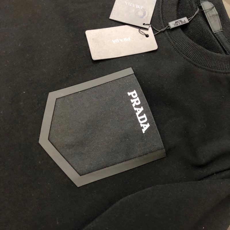 Unisex Prada Hoodies 171716