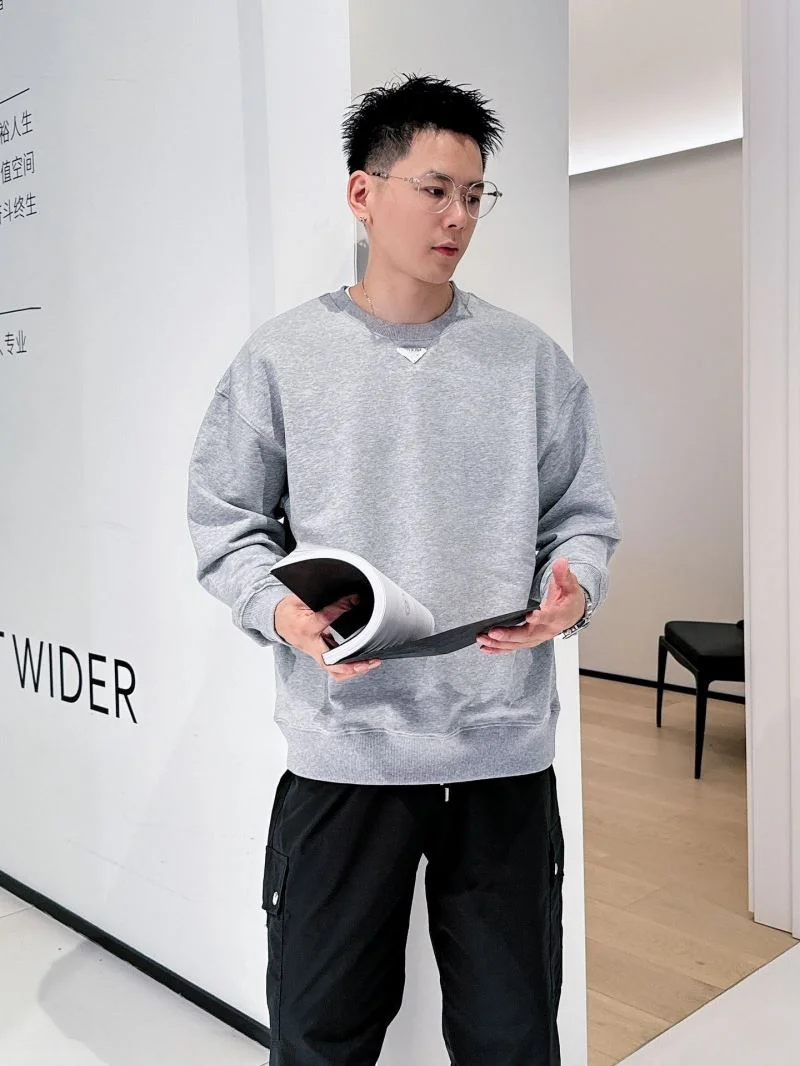 Lightweight Prada Hoodies 168336