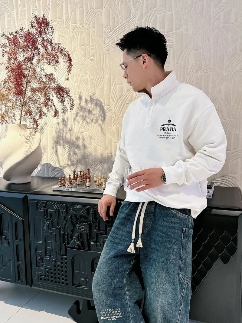 Prada Hoodies Modern 168335