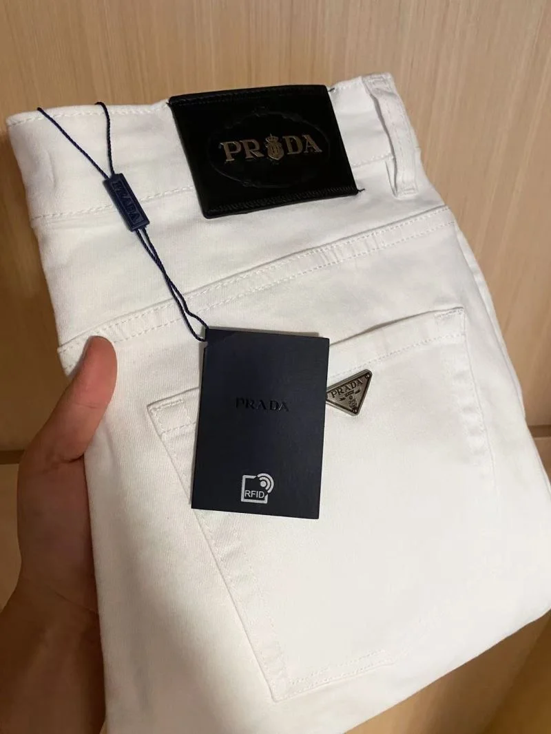Effortless Prada Jeans 166762