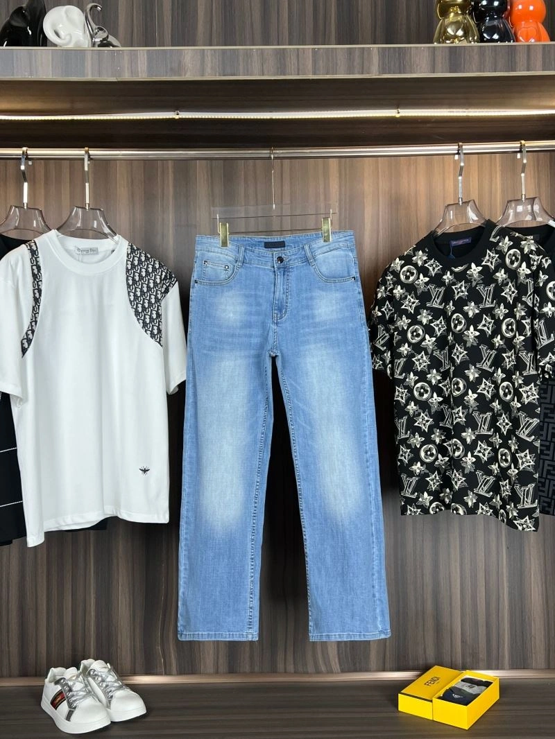 Reliable Prada Jeans 171232