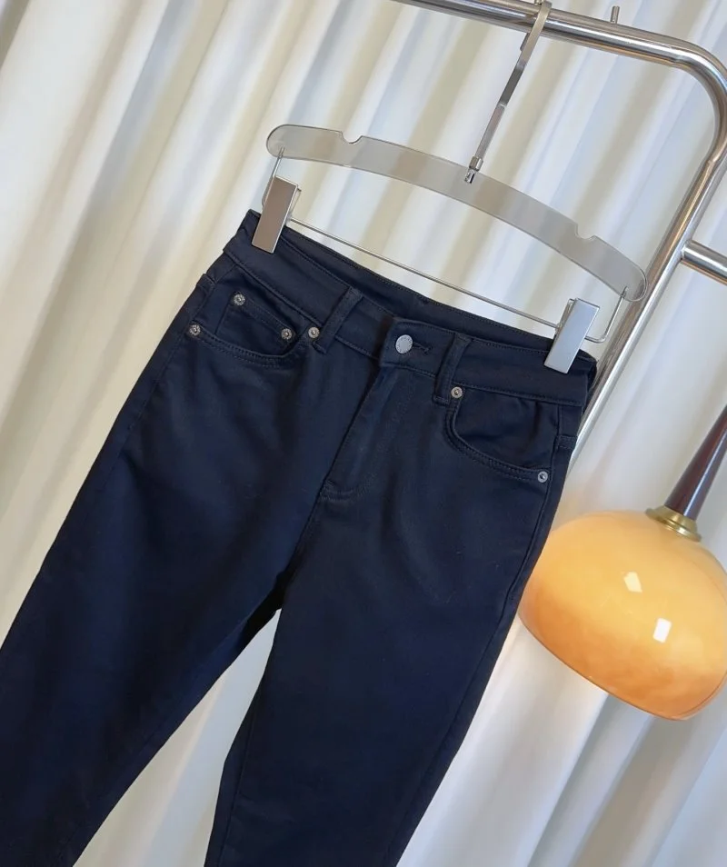 Sleek Prada Jeans 166146