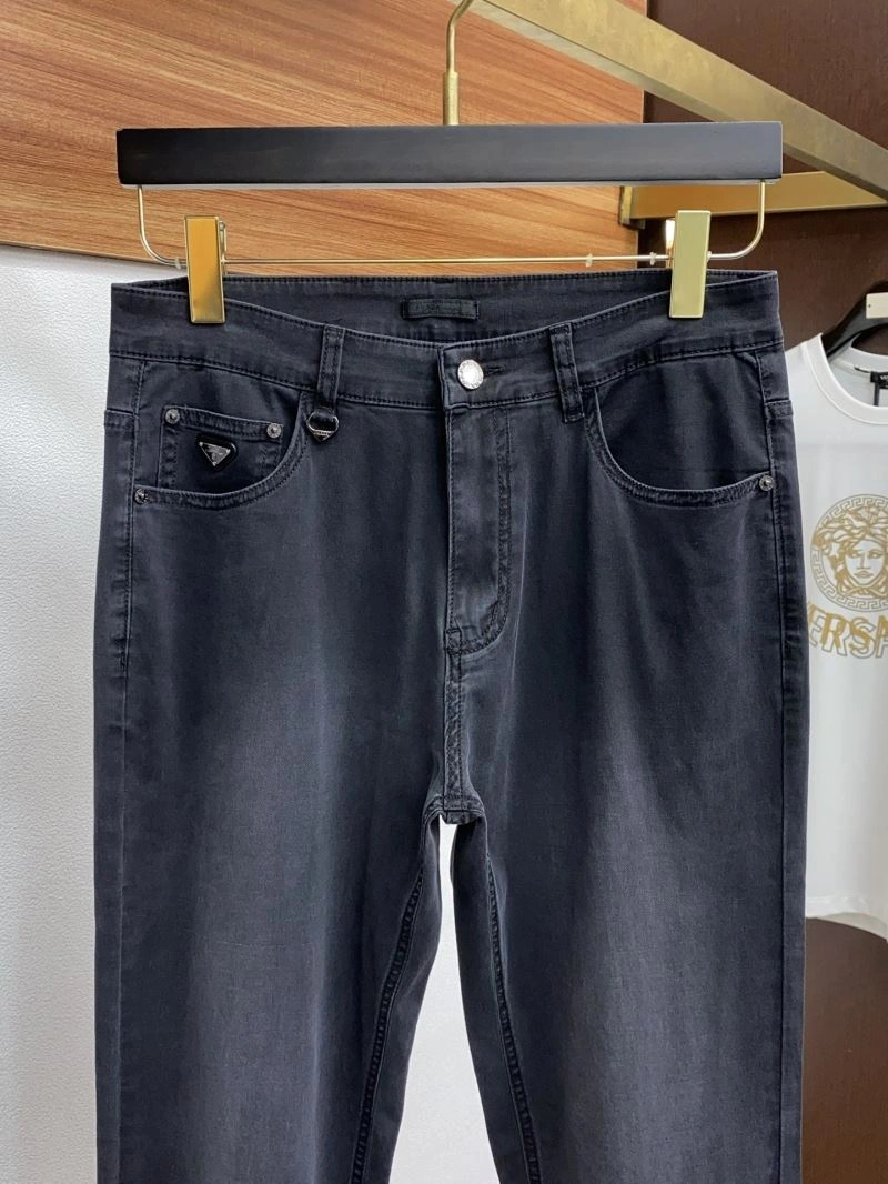 Trendsetting Prada Jeans 169021