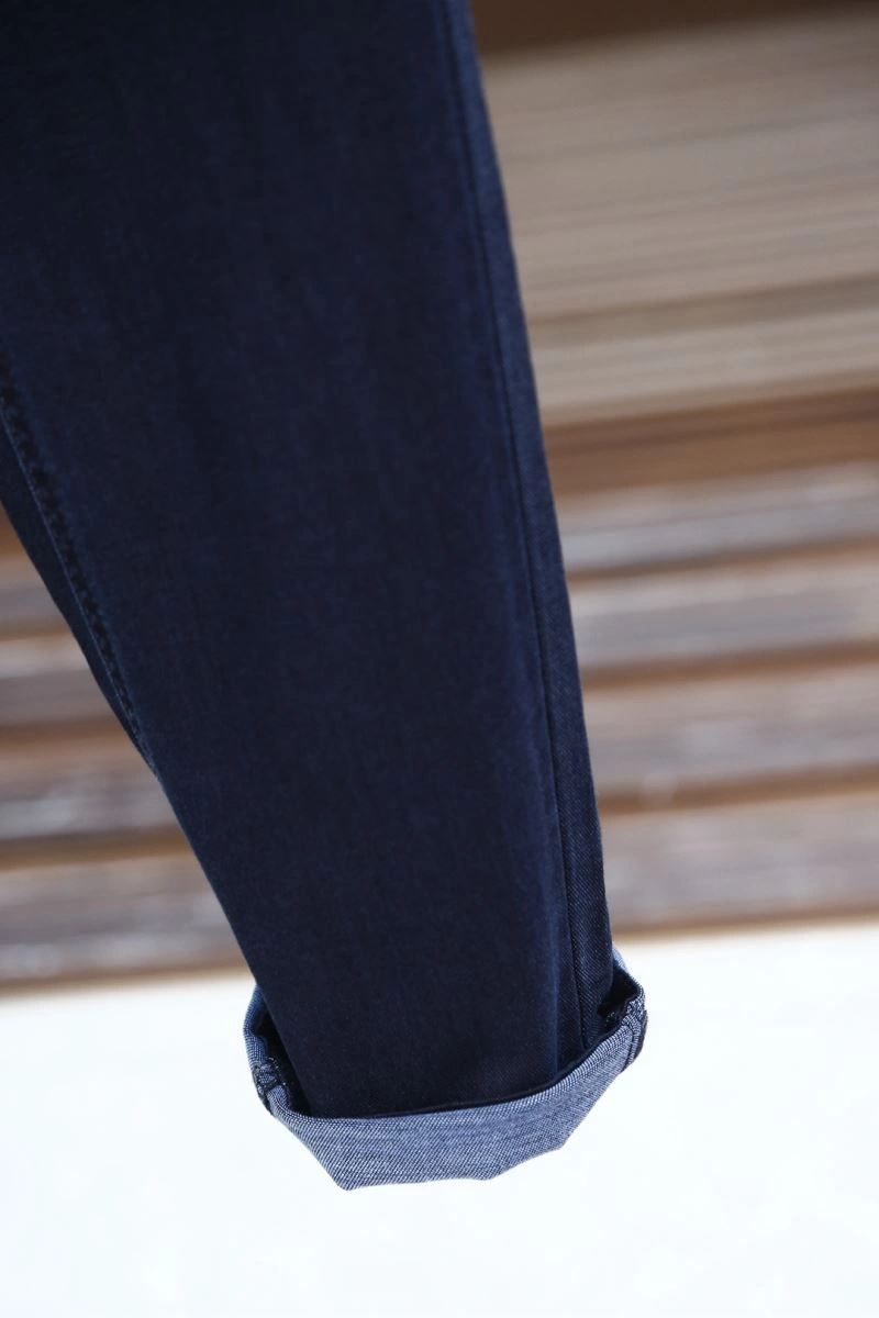 ModernLook Prada Jeans 169003