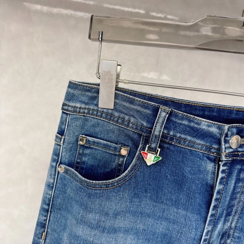 Elegant Prada Jeans 168996