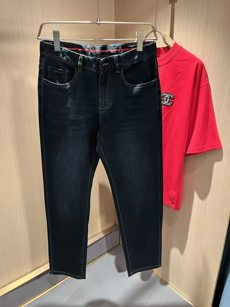 UrbanChic Prada Jeans 168340