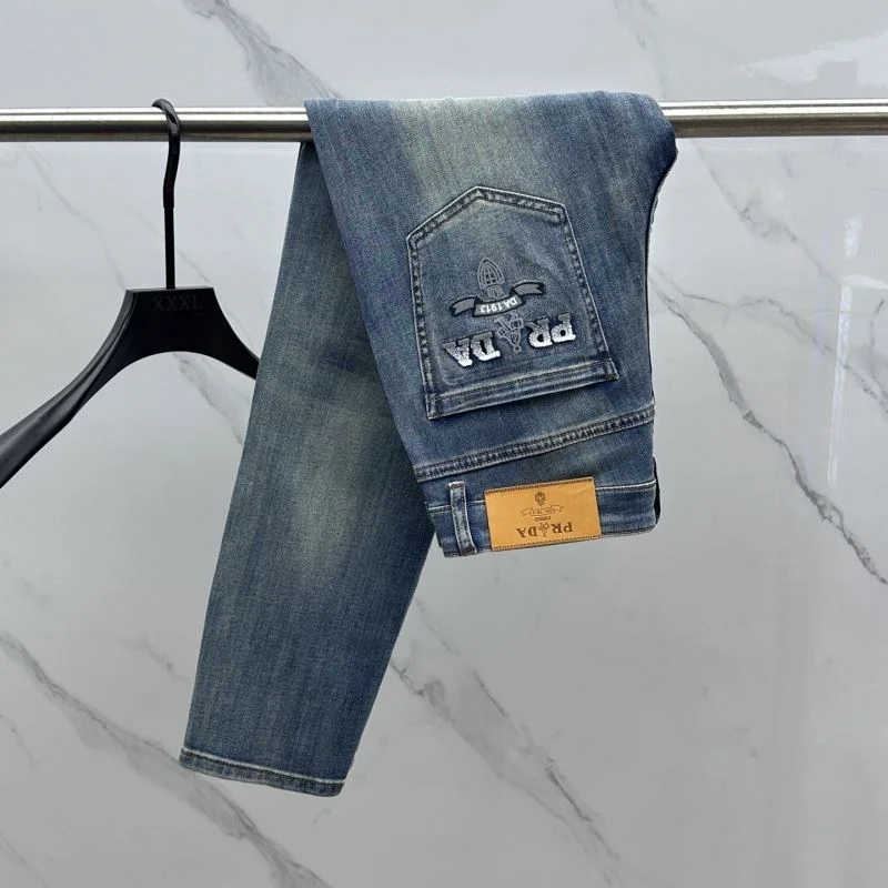 Versatile Prada Jeans 168329