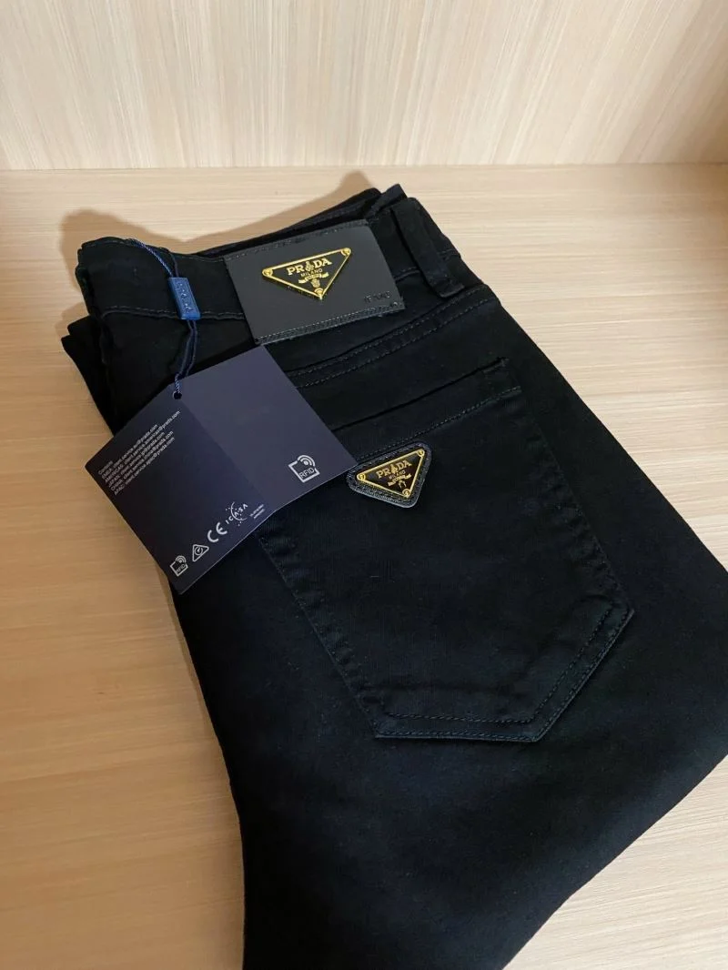 WellDesigned Prada Jeans 167659