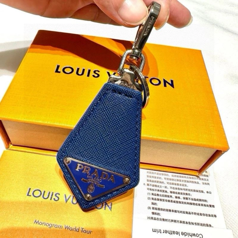 Prada Keychains ModernLook 265018