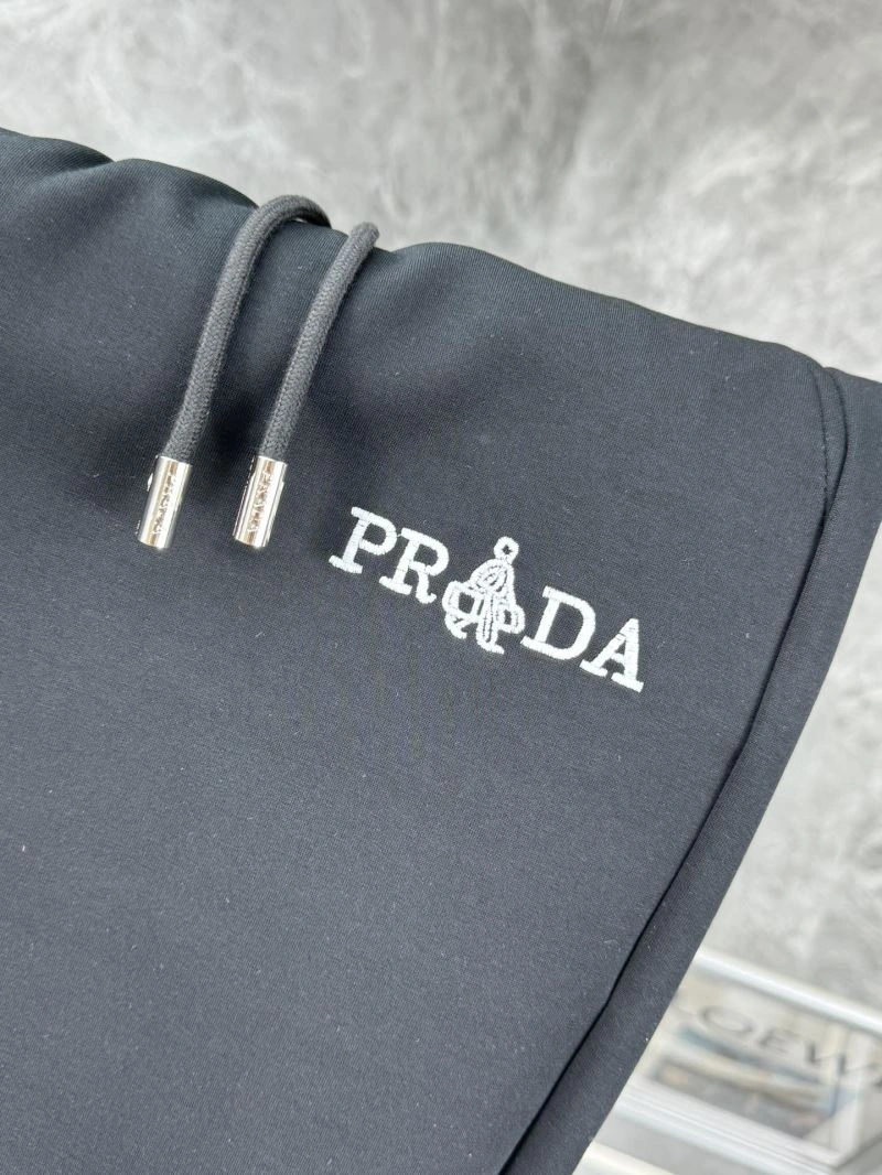 WellDesigned Prada Long Pants 170409