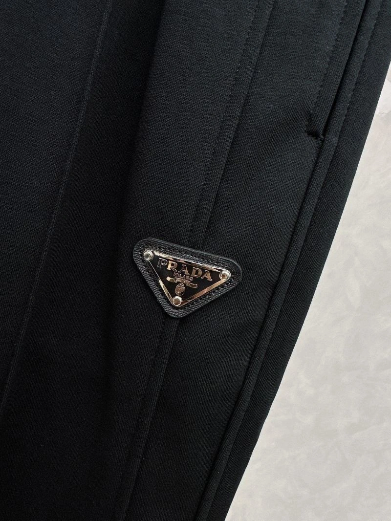 Comfortable Prada Long Pants 170389
