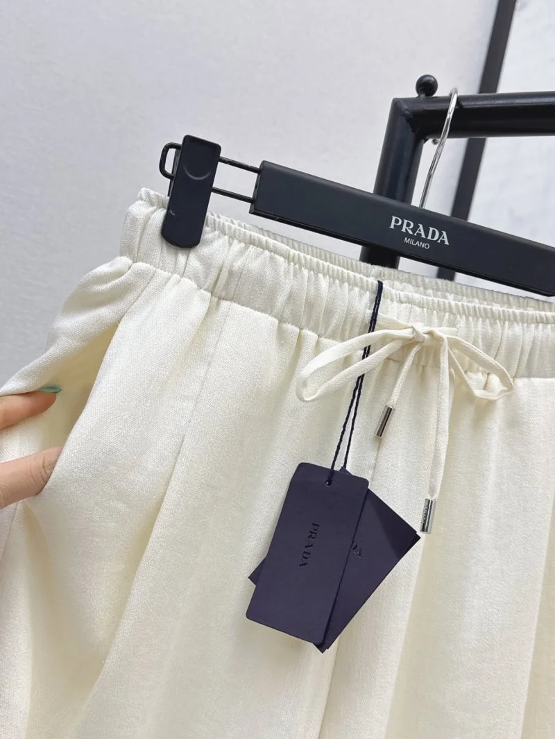 ModernLook Prada Long Pants 165915