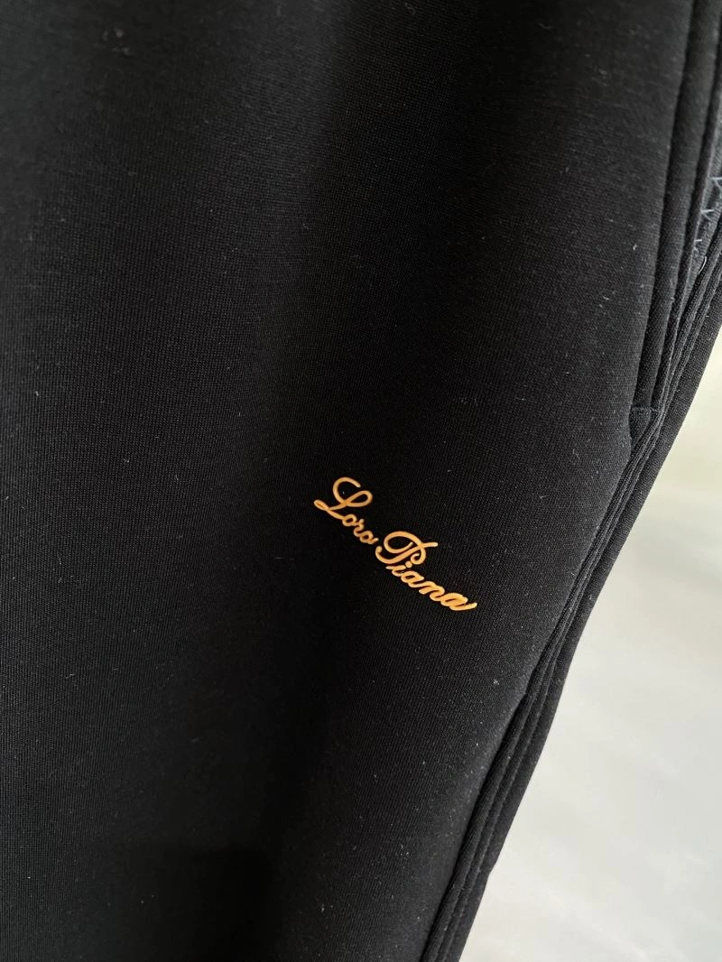 UrbanStyle Prada Long Pants 169464
