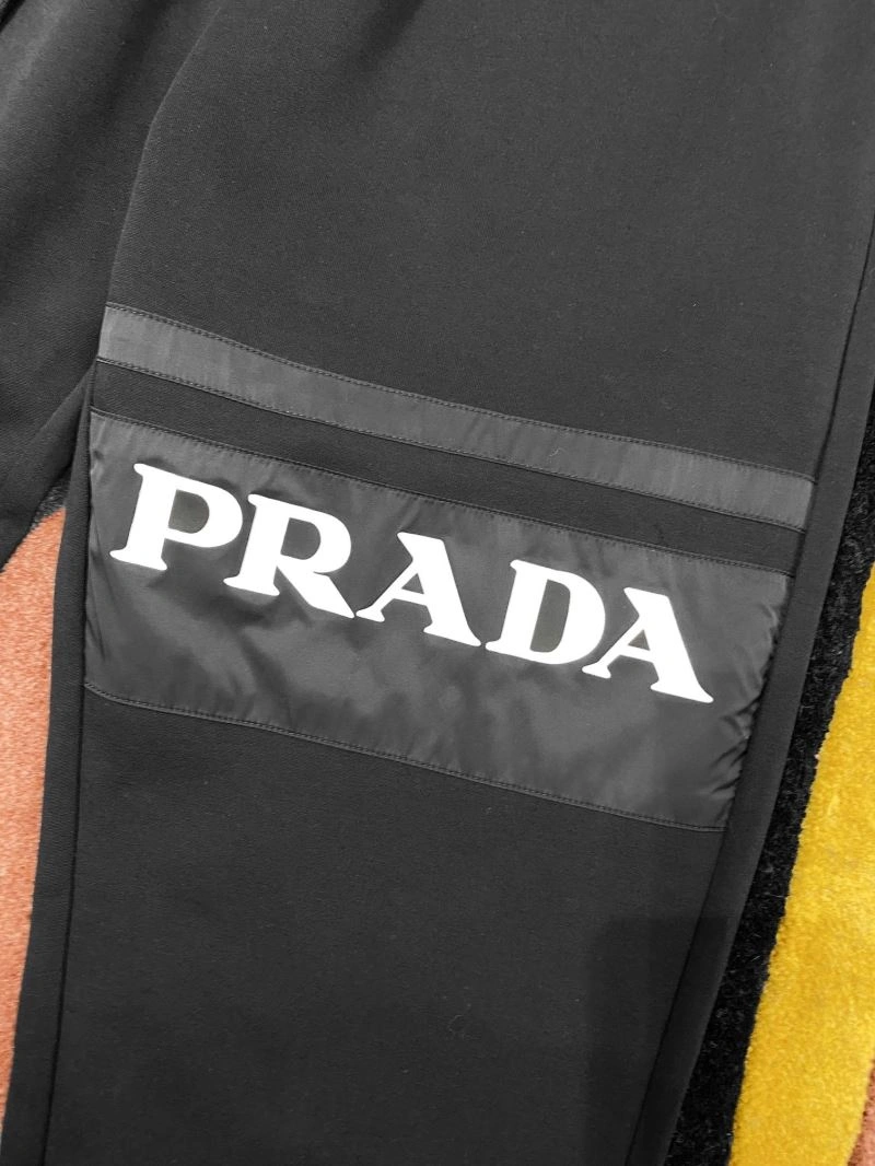 Trendsetting Prada Long Pants 168873