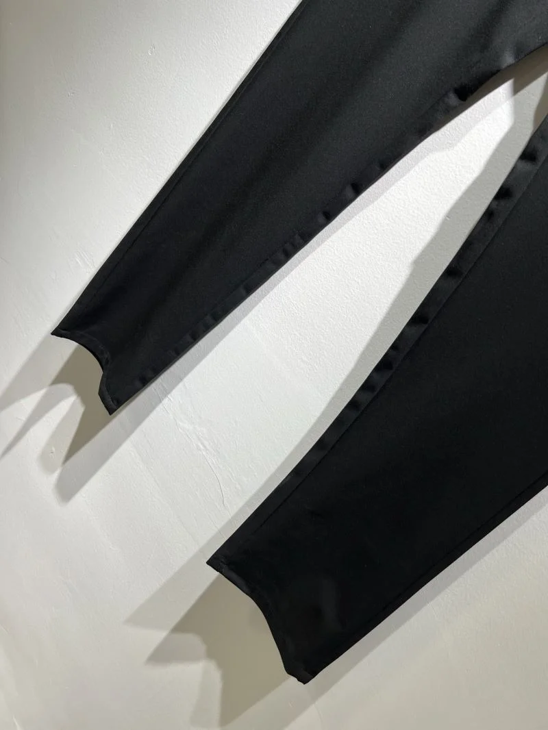 Snug Prada Long Pants 168284