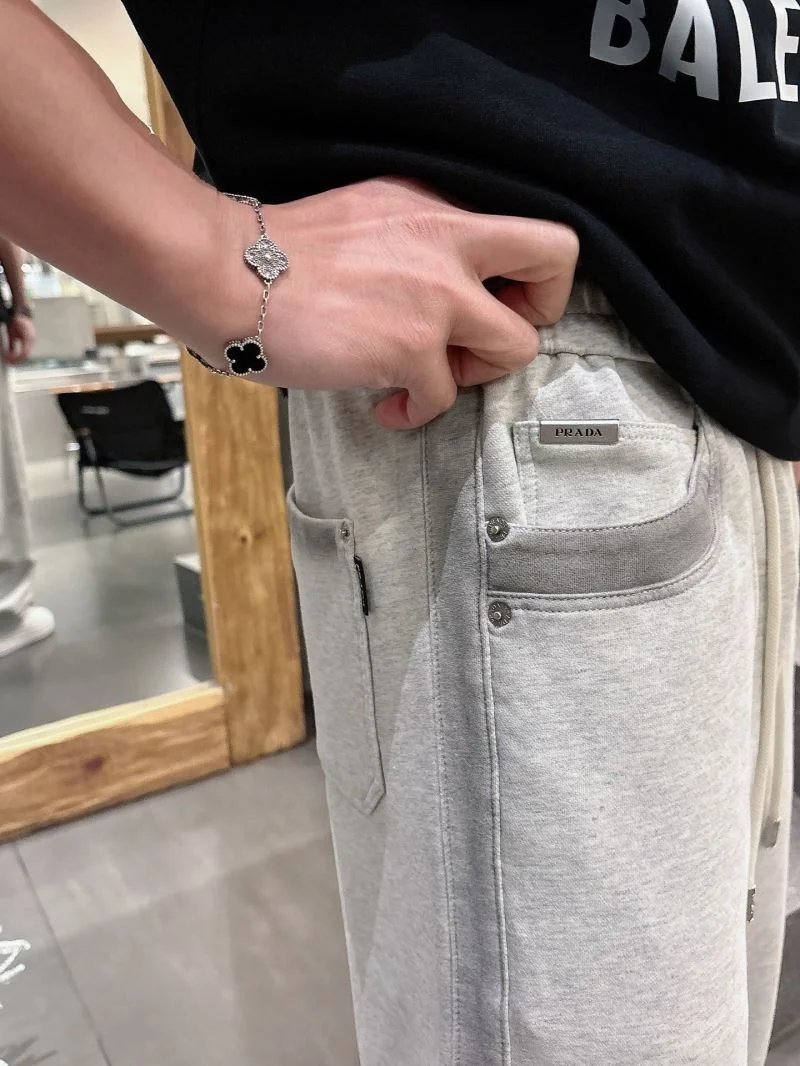 Prada Long Pants ZipUp 168300