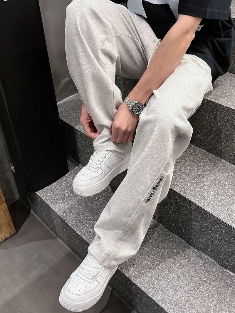 Prada Long Pants ZipUp 168300