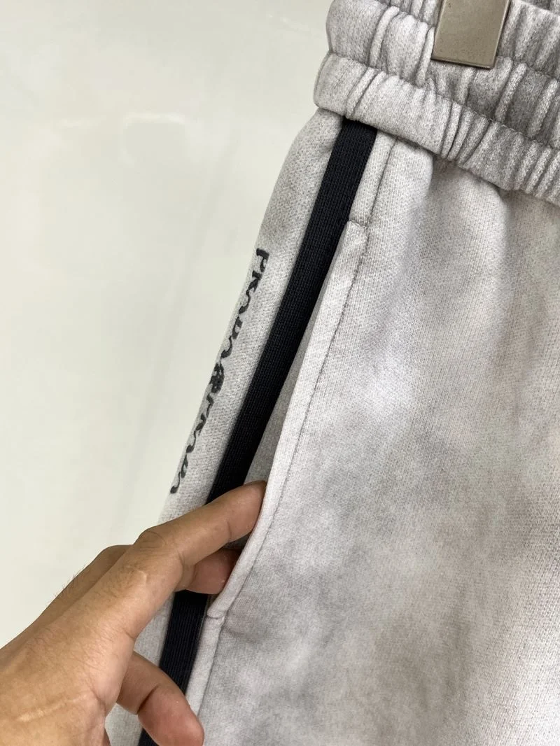 Prada Long Pants Versatile 168303