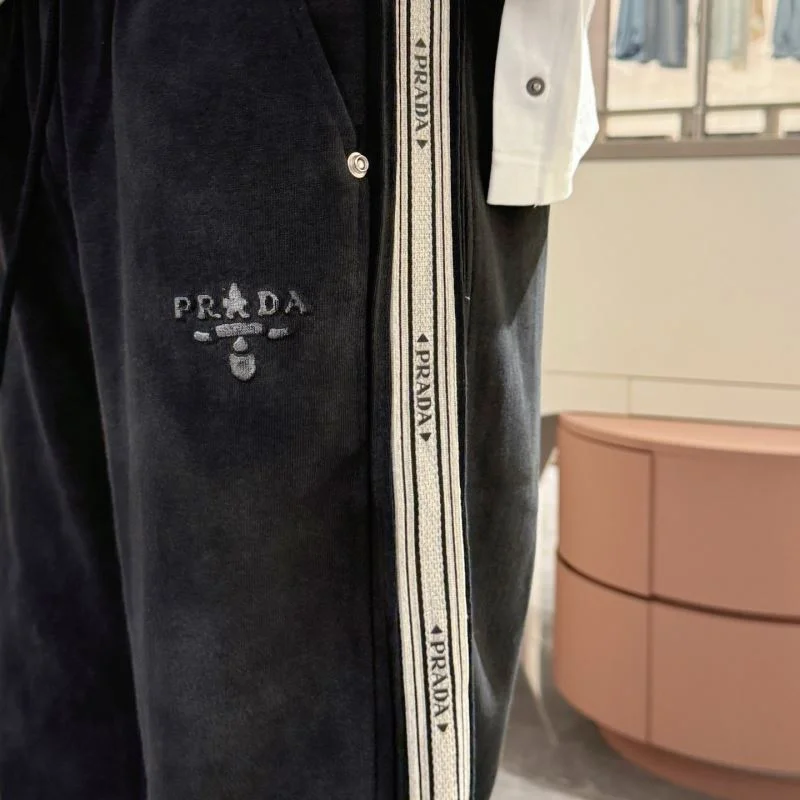 Elegant Prada Long Pants 167467