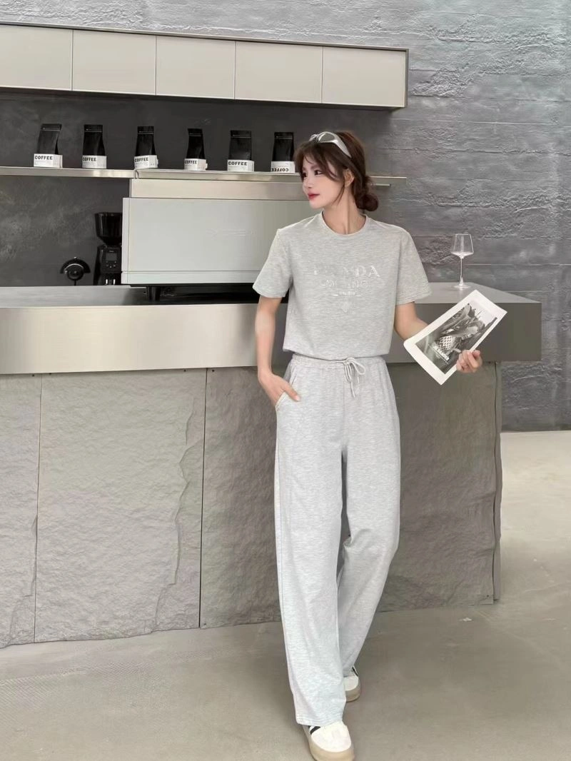 Compact Prada Long Suits 171441