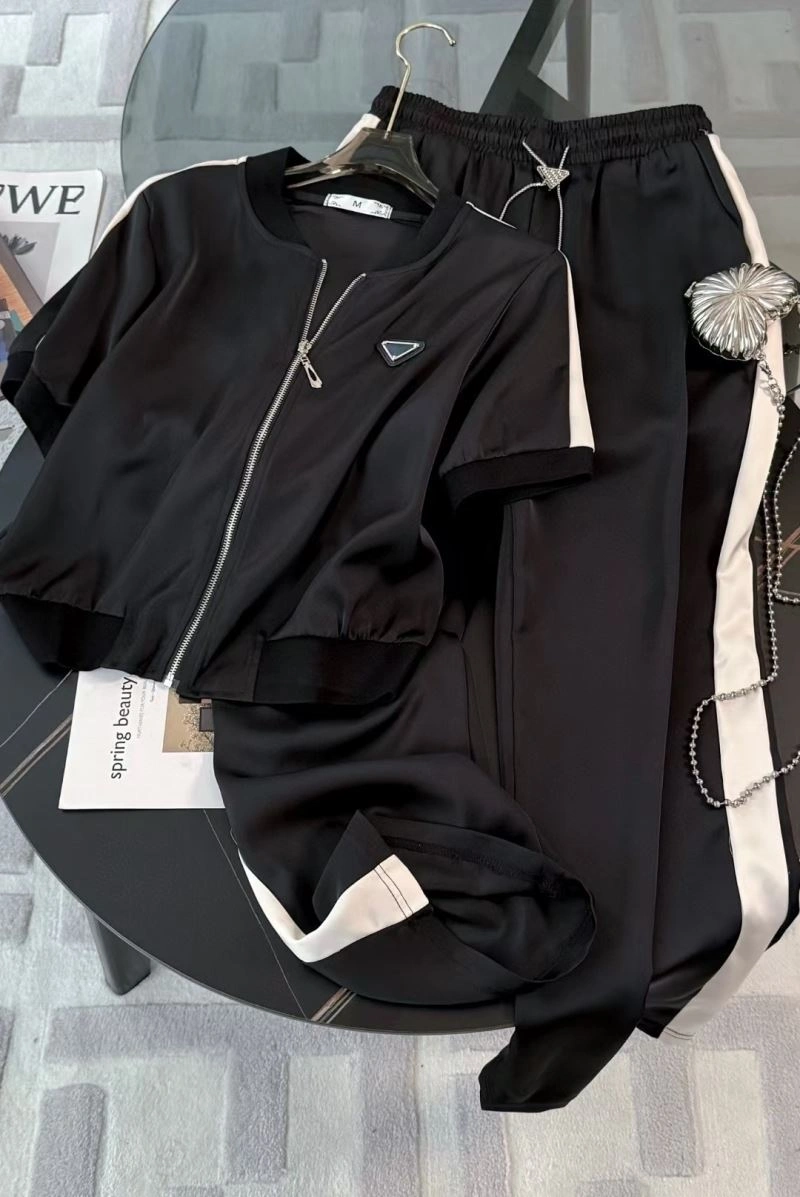 Upgraded Prada Long Suits 171432