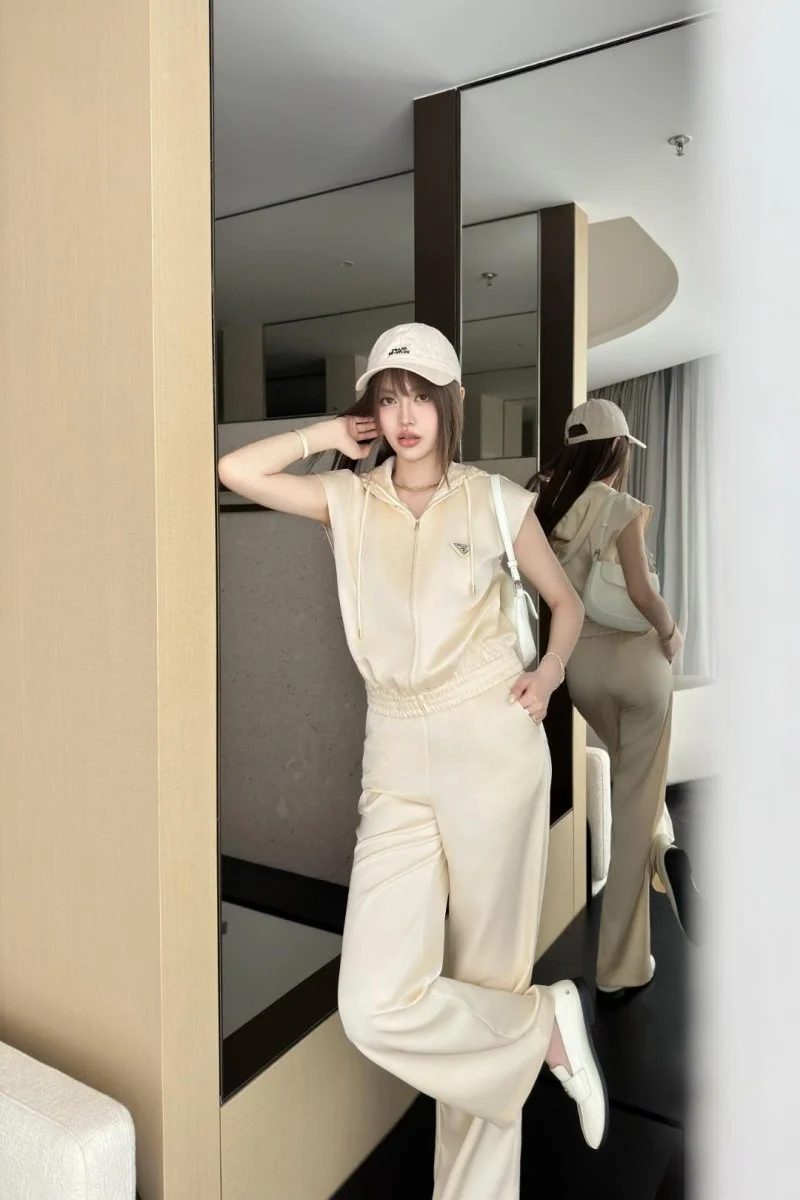 Prada Long Suits Elegant 166198