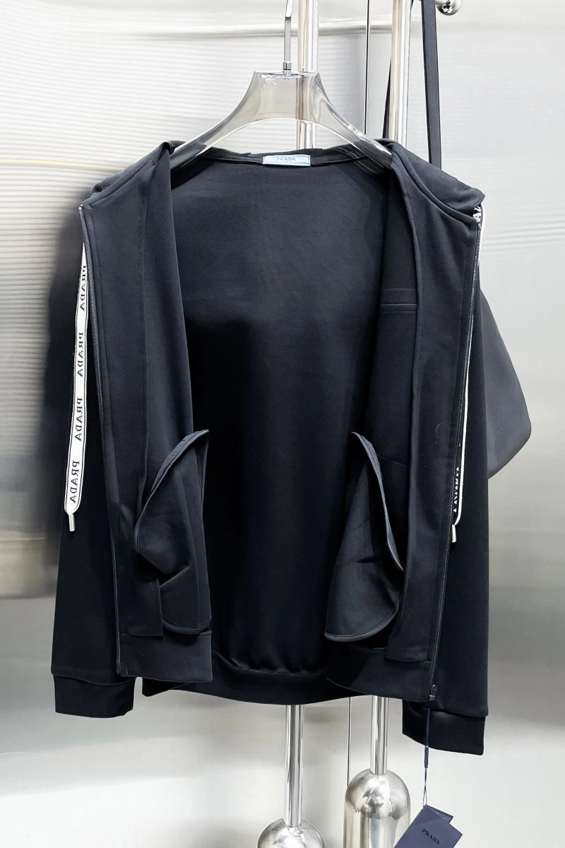 Prada Long Suits OnTrend 171102