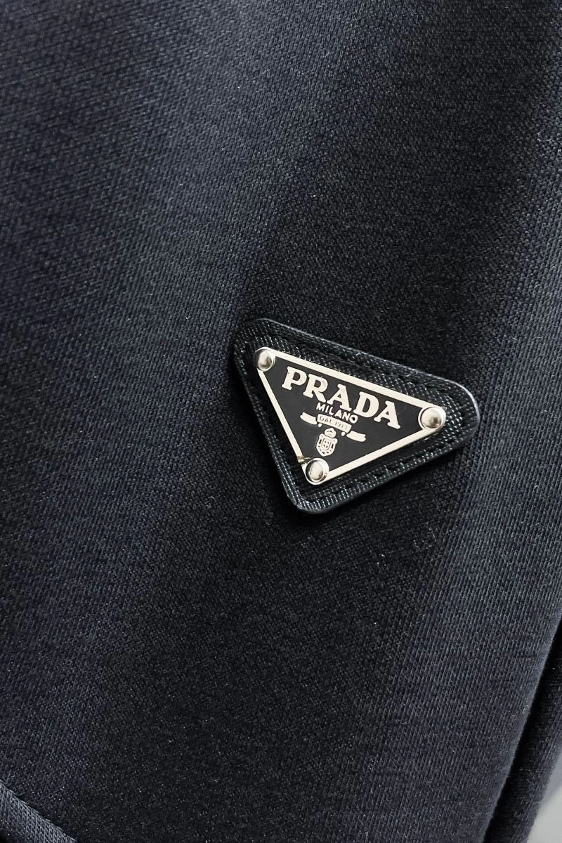 Contemporary Prada Long Suits 171103