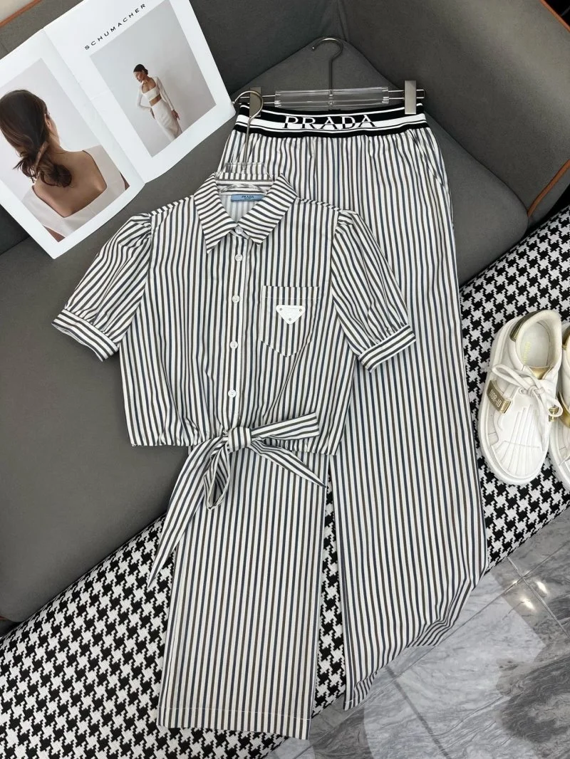 Prada Long Suits Durable 166136