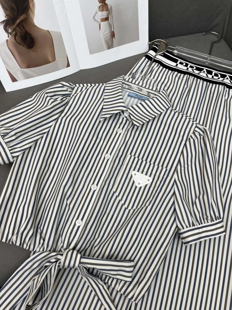 Prada Long Suits Durable 166136