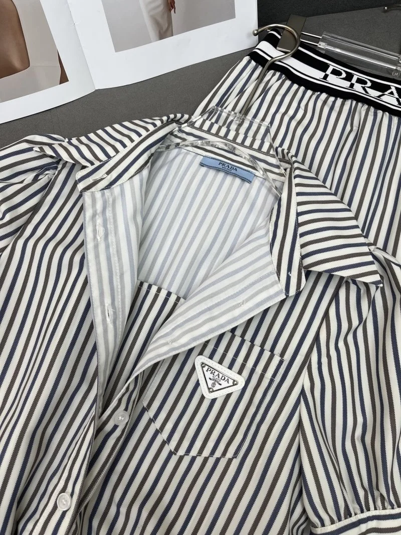 Prada Long Suits Durable 166136