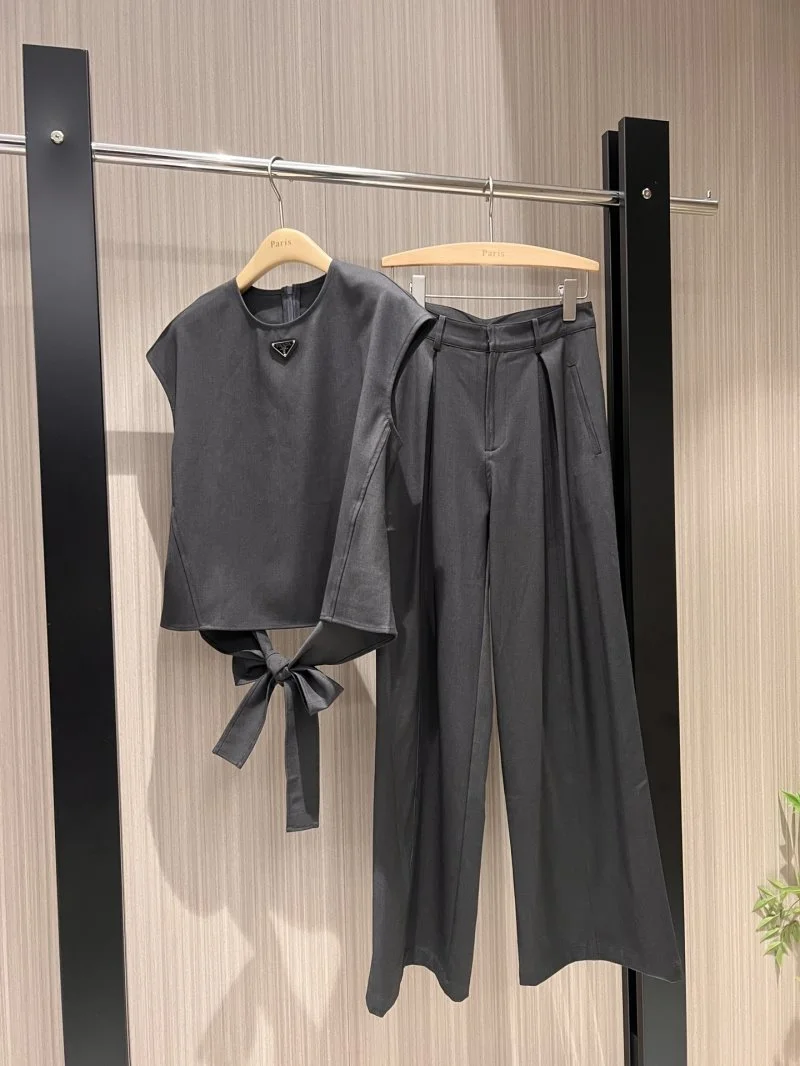 Youthful Prada Long Suits 165867
