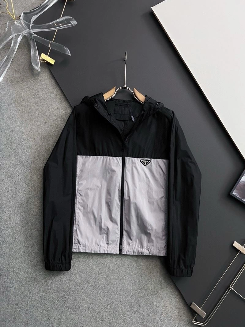 Lightweight Prada Long Suits 168851