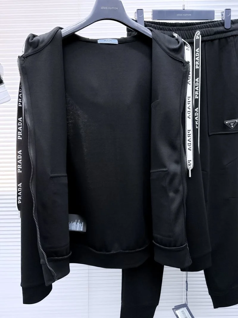 Prada Long Suits Durable 168240