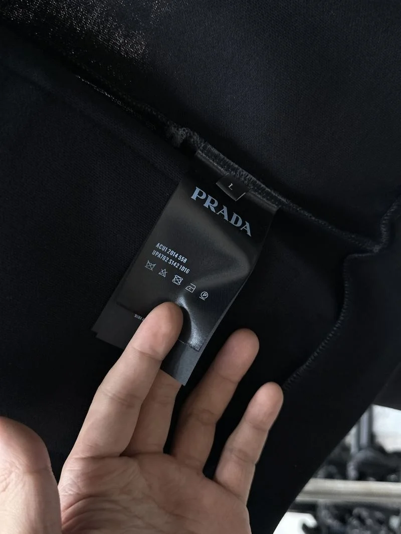 Prada Long Suits Durable 168240