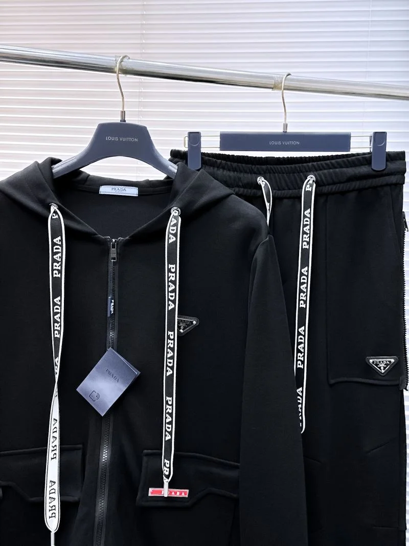 Prada Long Suits Durable 168240