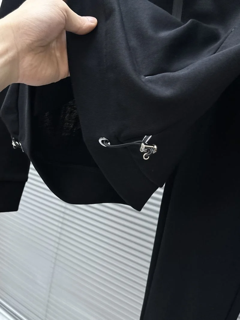 Supportive Prada Long Suits 168210