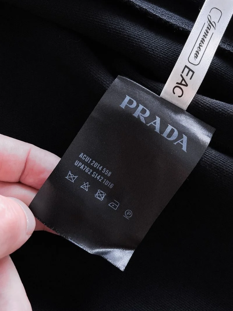 Prada Long Suits FreshLook 167425