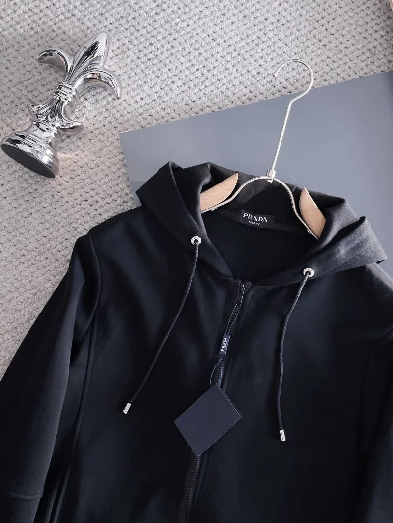 Prada Long Suits FreshLook 167425