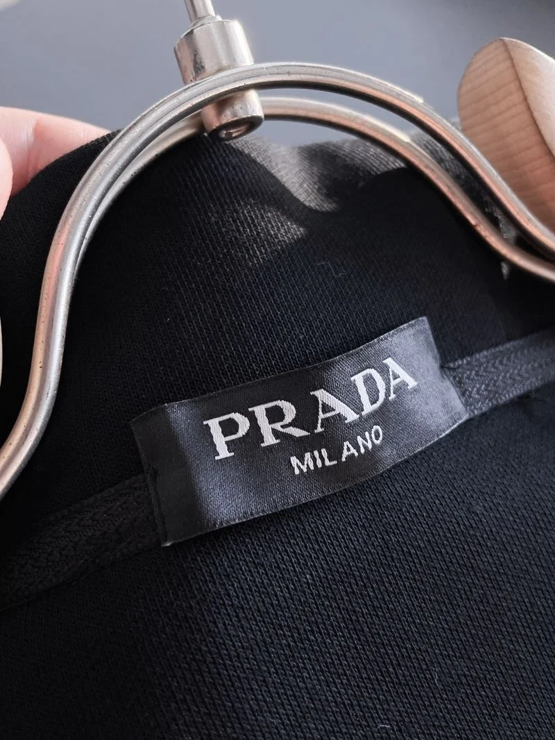 Prada Long Suits FreshLook 167425