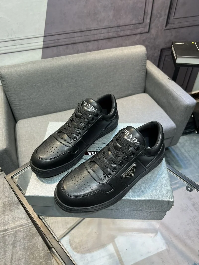 Prada Low Shoes UrbanChic 33966